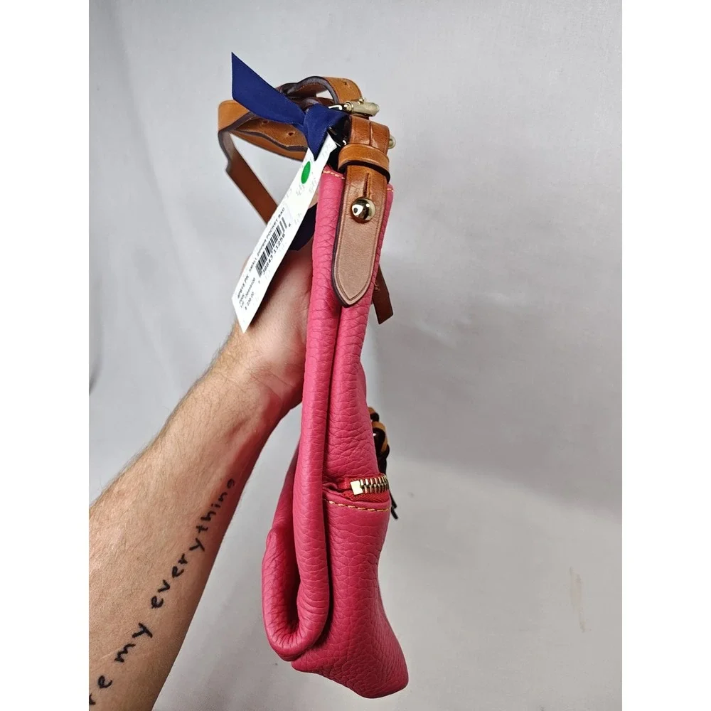Dooney & Bourke Pebble Grain Pink Small Zipper Pocket Sac Leather Hobo Purse